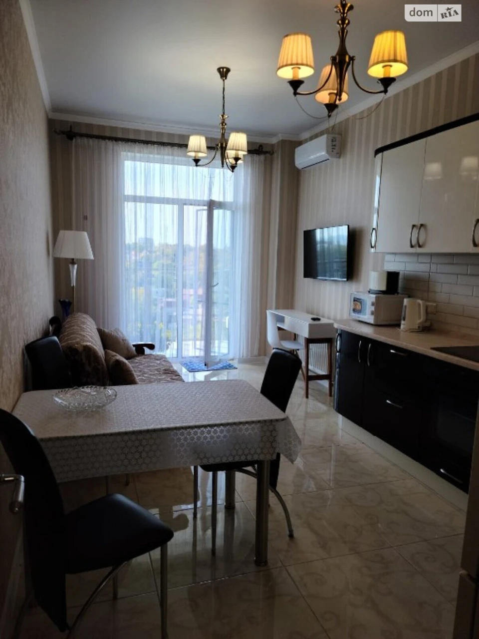 Long-Term Rental Apartment, Velykyi Fontan