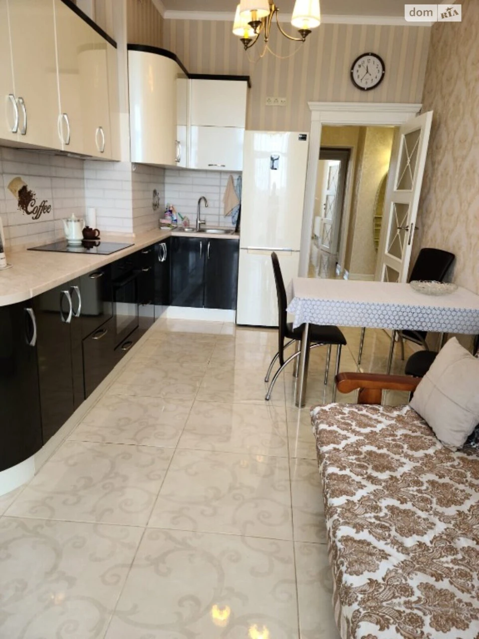 Long-Term Rental Apartment, Velykyi Fontan