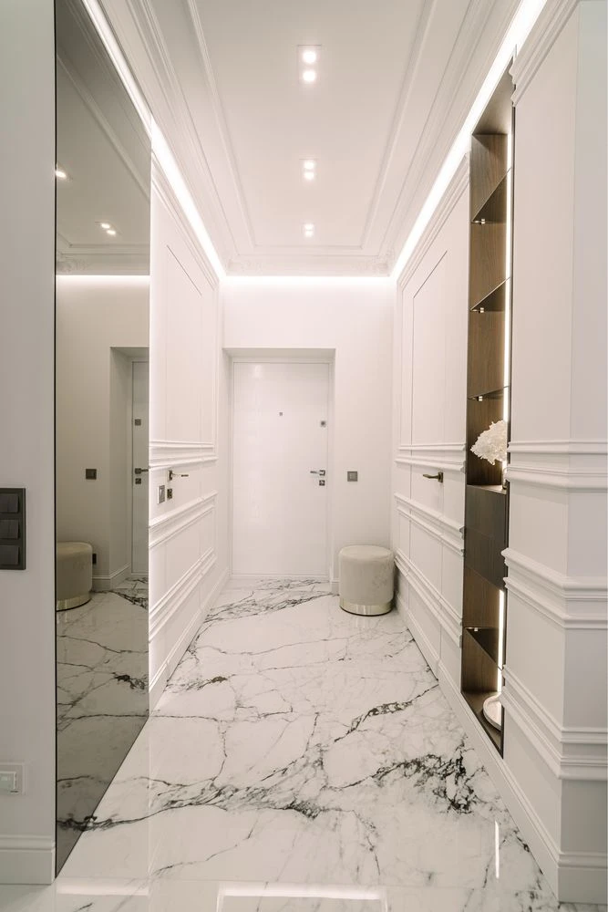 Sale of a designer 4-room apartment. Taxes included.