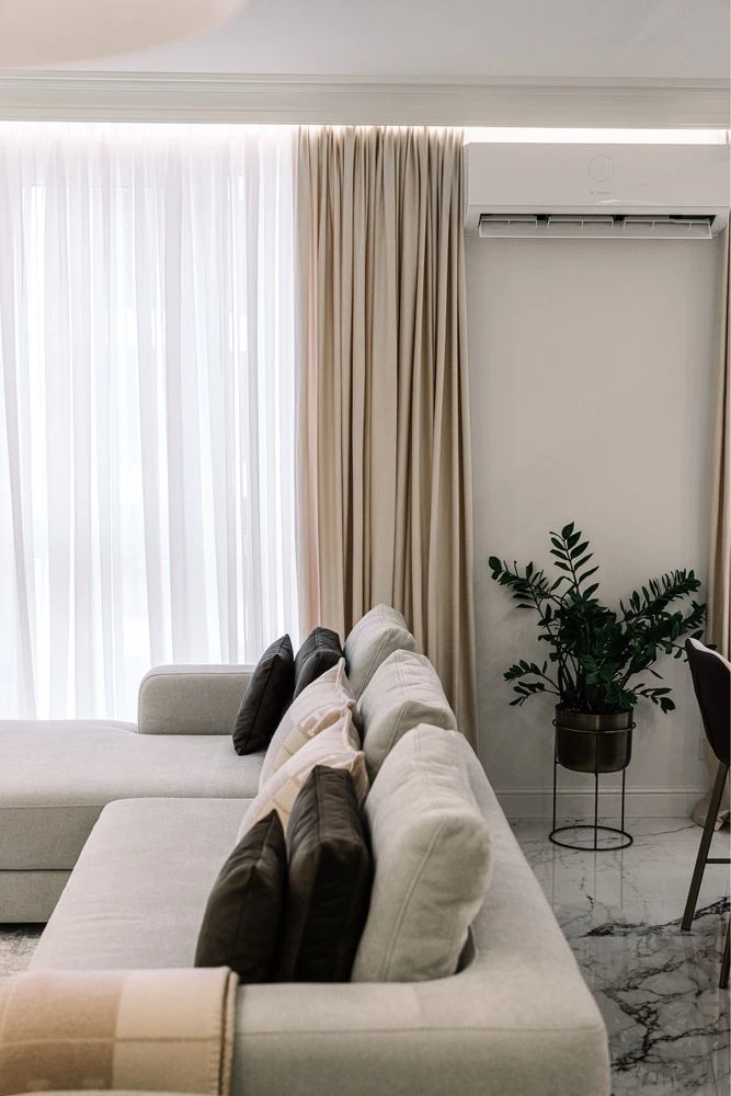 Sale of a designer 4-room apartment. Taxes included.