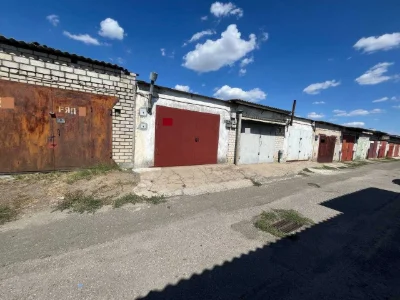 Продается капитальный кирпичный гараж в АГК «ОЛІМП», Дубки