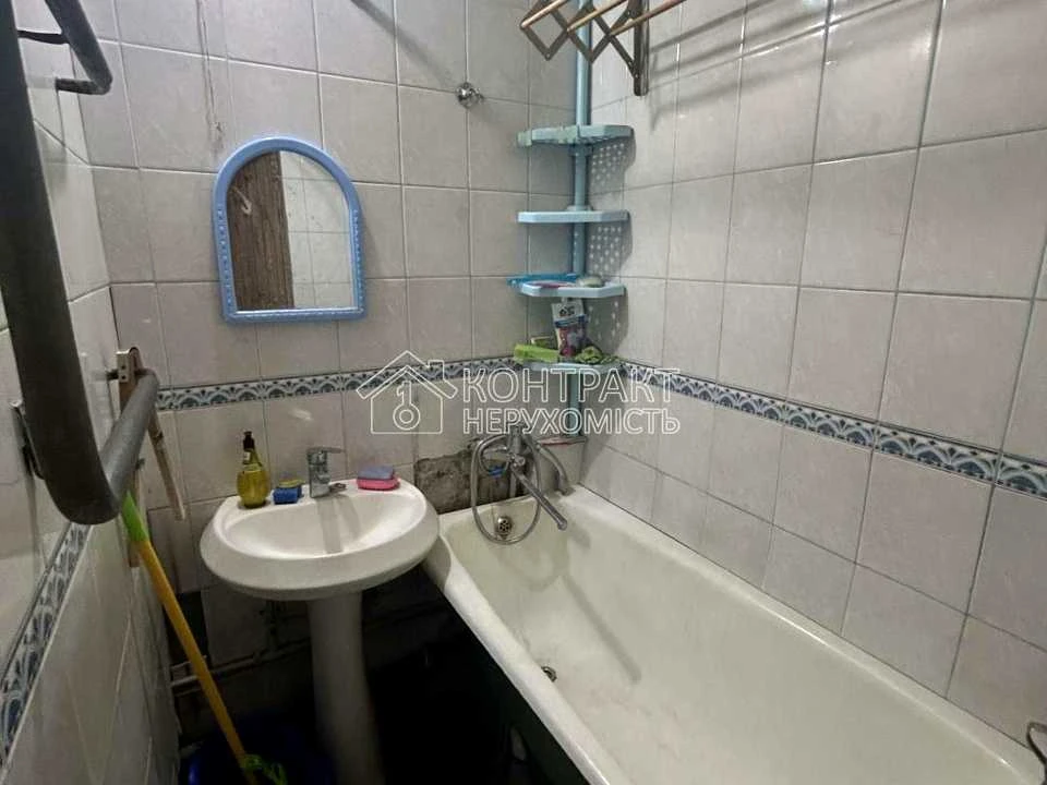 Apartment. Kharkiv, Peremohy Avenue.