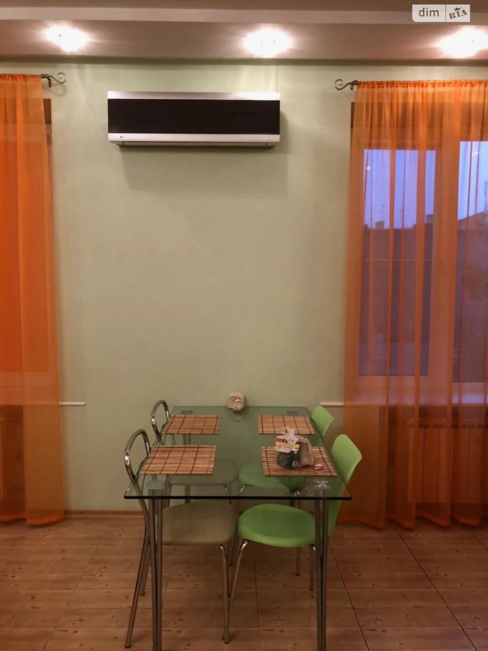 Long-Term Rental Apartment Podil