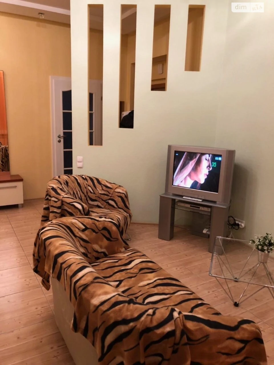 Long-Term Rental Apartment Podil
