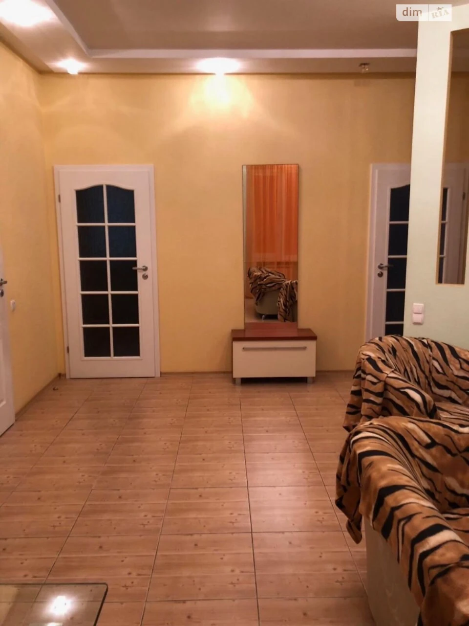 Long-Term Rental Apartment Podil