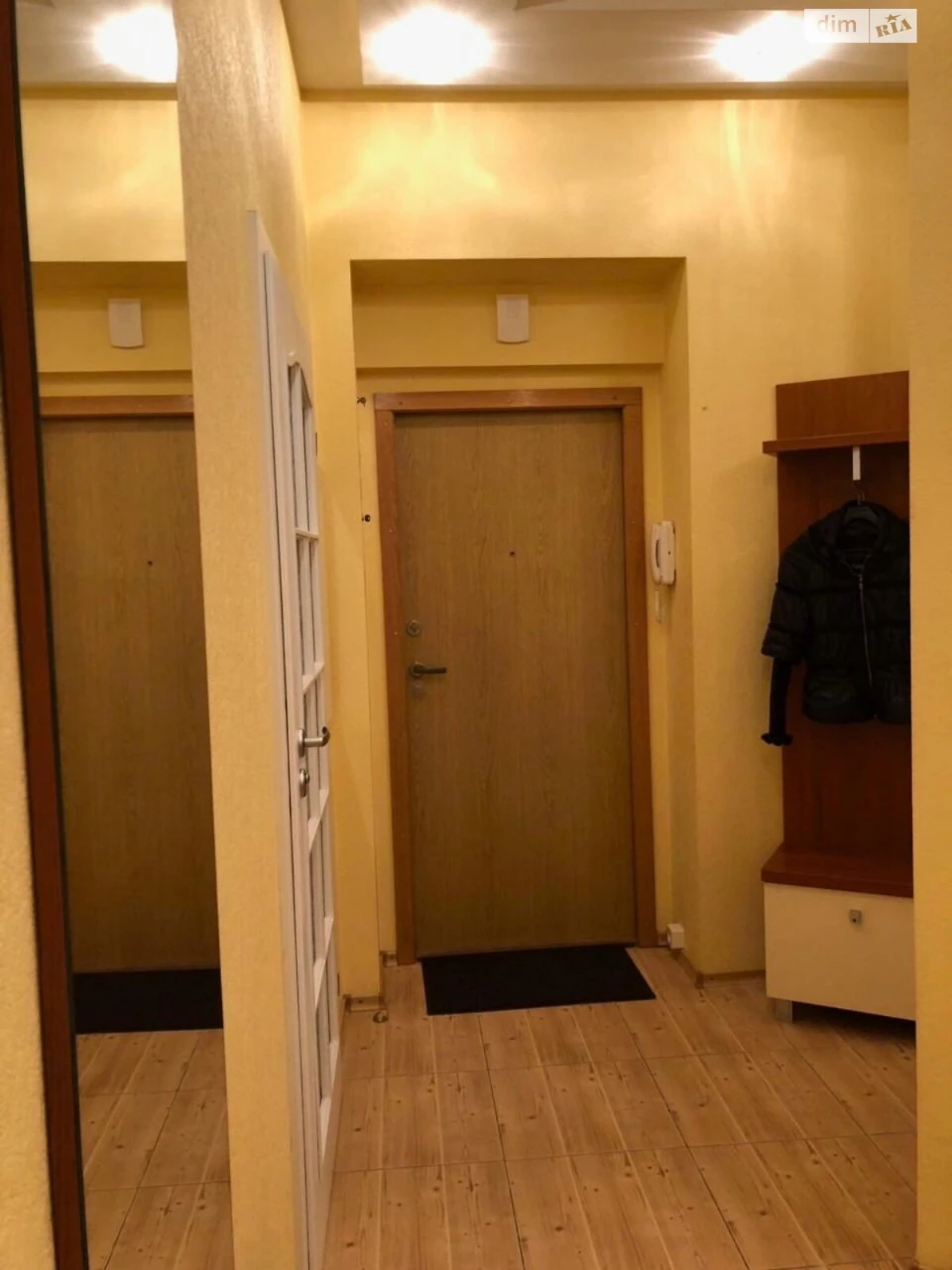 Long-Term Rental Apartment Podil