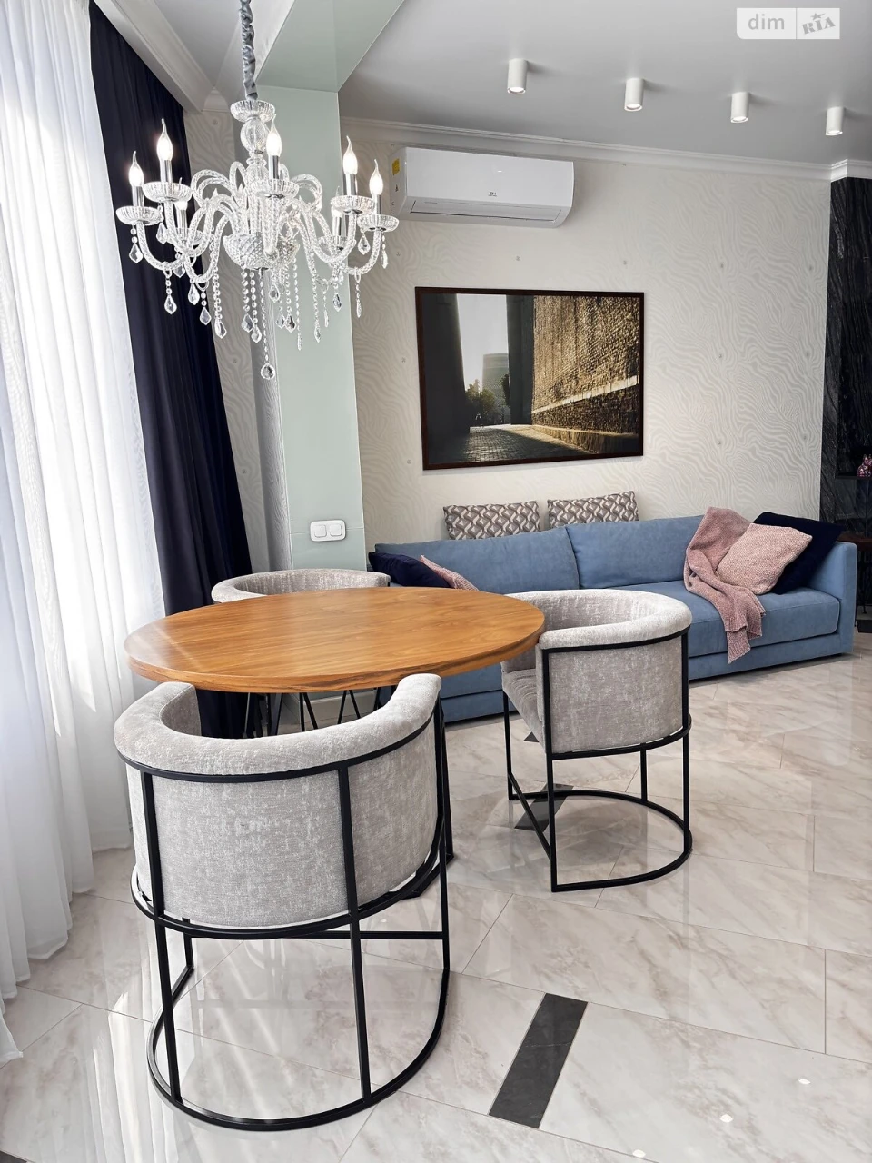 Long-Term Rental Apartment Botсад
