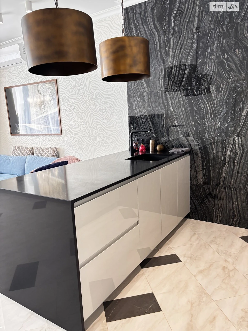 Long-Term Rental Apartment Botсад