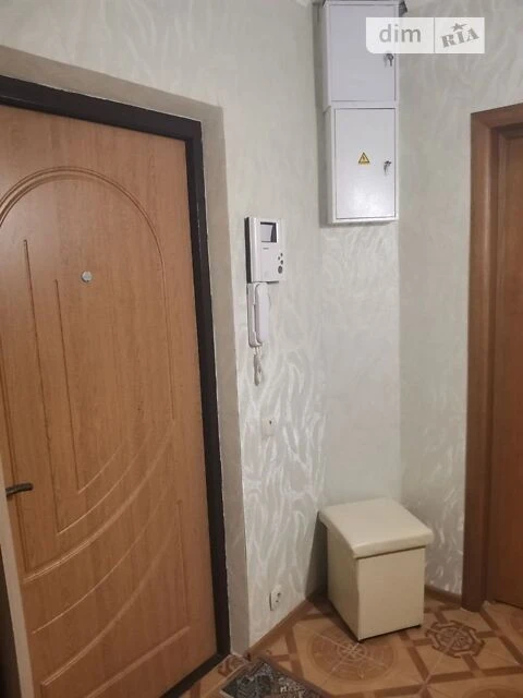 Sale of 2-room apartment 54 sq. m. on Mykola Zakrevskoho St. 53 •
