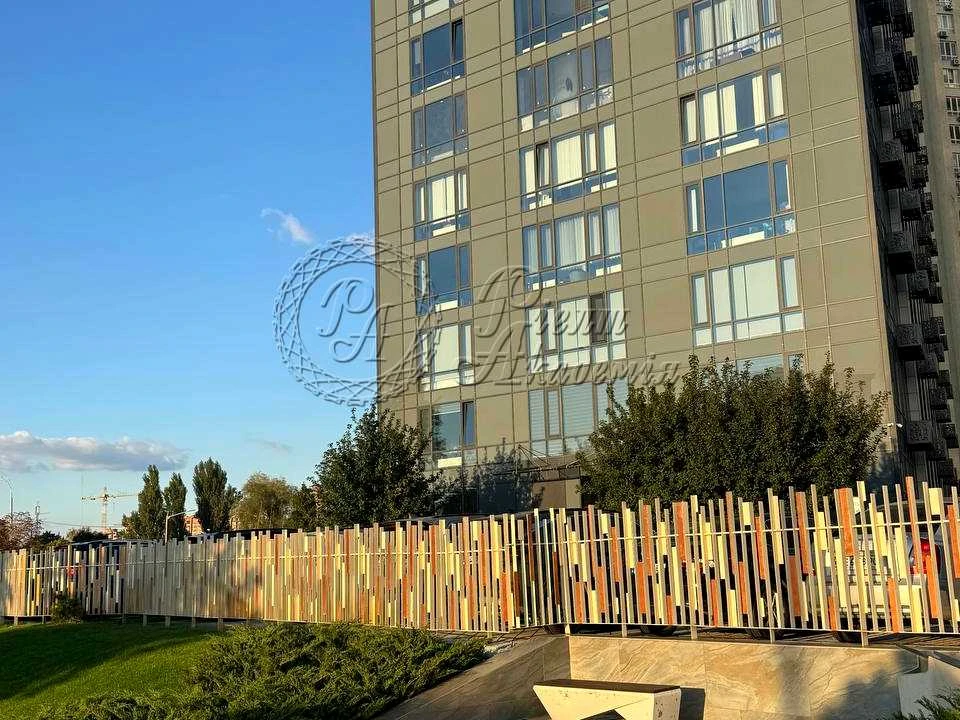 Квартира. Киев, улица Академика Заболотного