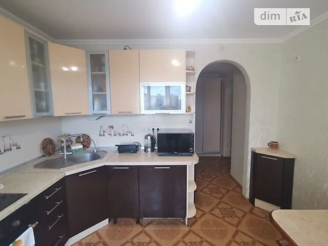Sale of 2-room apartment 54 sq. m. on Mykola Zakrevskoho St. 53 •
