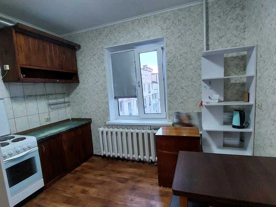 Apartment. Fedora Ernst Street, Sevastopol Square, Turkeytown.