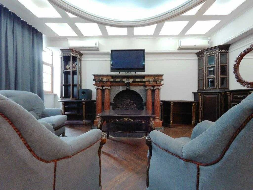 Аренда 3-комнатной квартиры 135 м², Саксаганского ул., 121