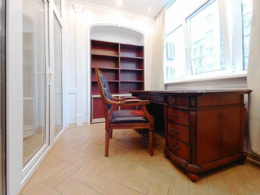 Аренда 3-комнатной квартиры 135 м², Саксаганского ул., 121