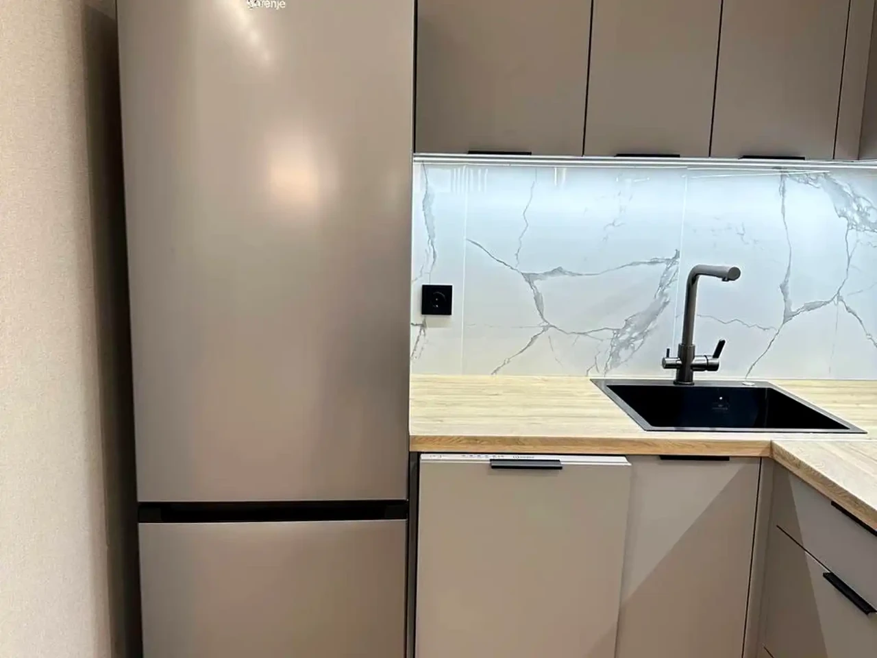 Rent 2-room apartment 45 sq m on 6th floor