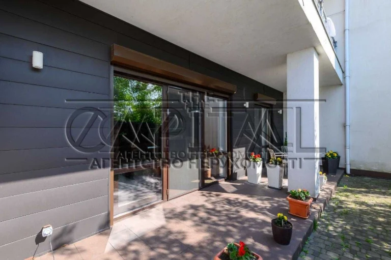 Sale of independent Townhouse in Zhulyany