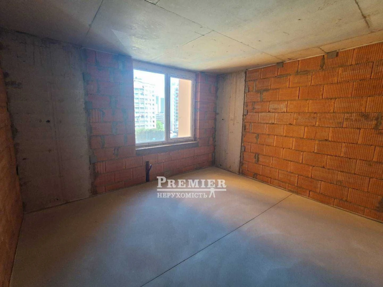 Продается просторная 3-комнатная квартира площадью 73 м² на ул.