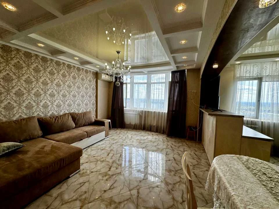 Apartment. Grigorievskoho Shose, Kholonna Hora