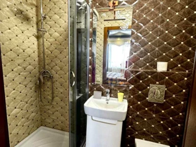 Apartment. Grigorievskoho Shose, Kholonna Hora