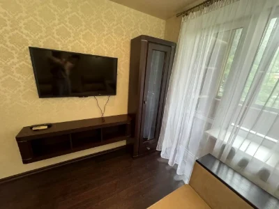 Rent 1-bedroom apartment 33 m² 3/5 floor