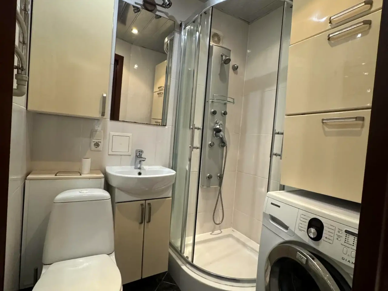 Rent 1-bedroom apartment 33 m² 3/5 floor