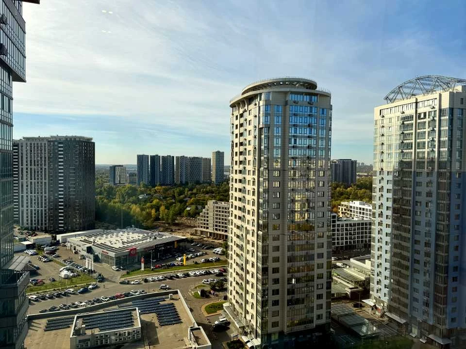 Квартира. Київ, Дніпровська набережна вул.