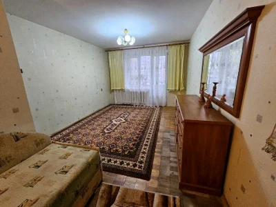 Apartment. Kazarmenna St, Kyiv