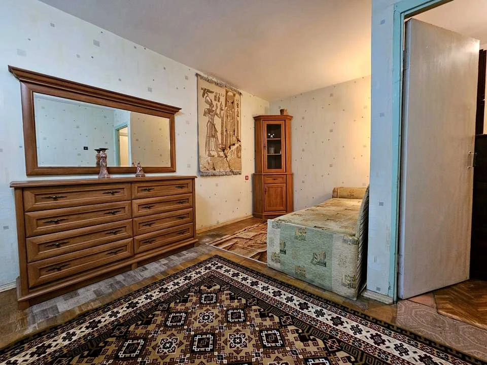 Apartment. Kazarmenna St, Kyiv