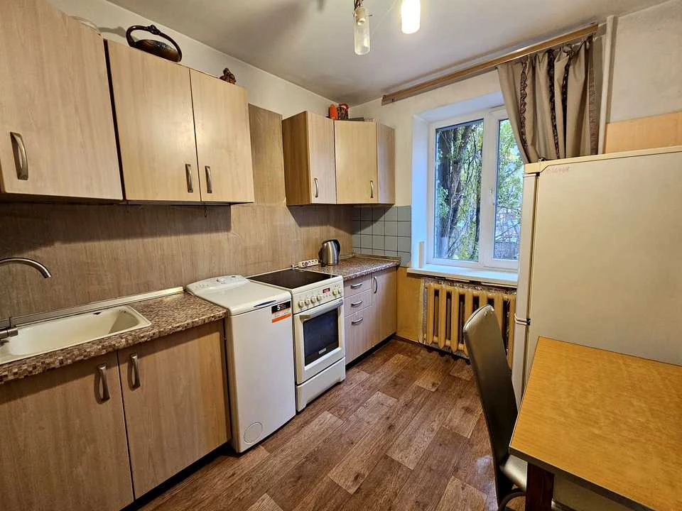 Apartment. Kazarmenna St, Kyiv