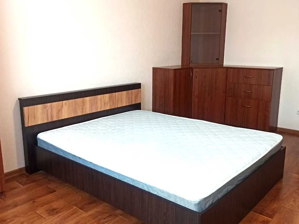Квартира. Київ, Миколи Вінграновського вул.
