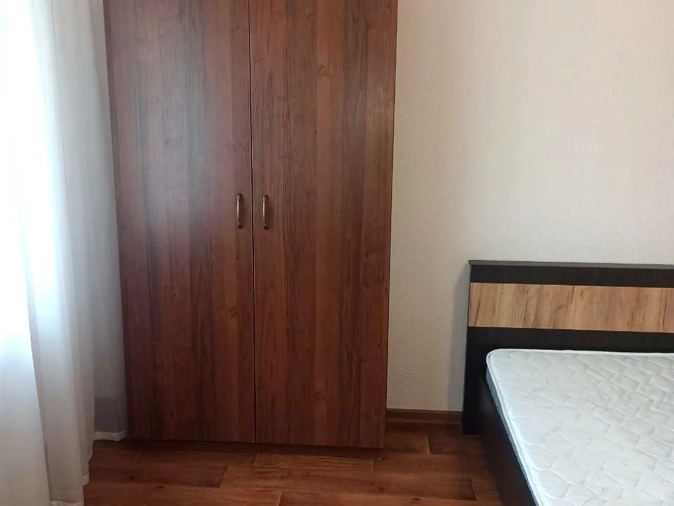 Квартира. Київ, Миколи Вінграновського вул.