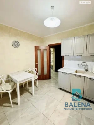 Long-Term Rental Apartment, Poznyaki