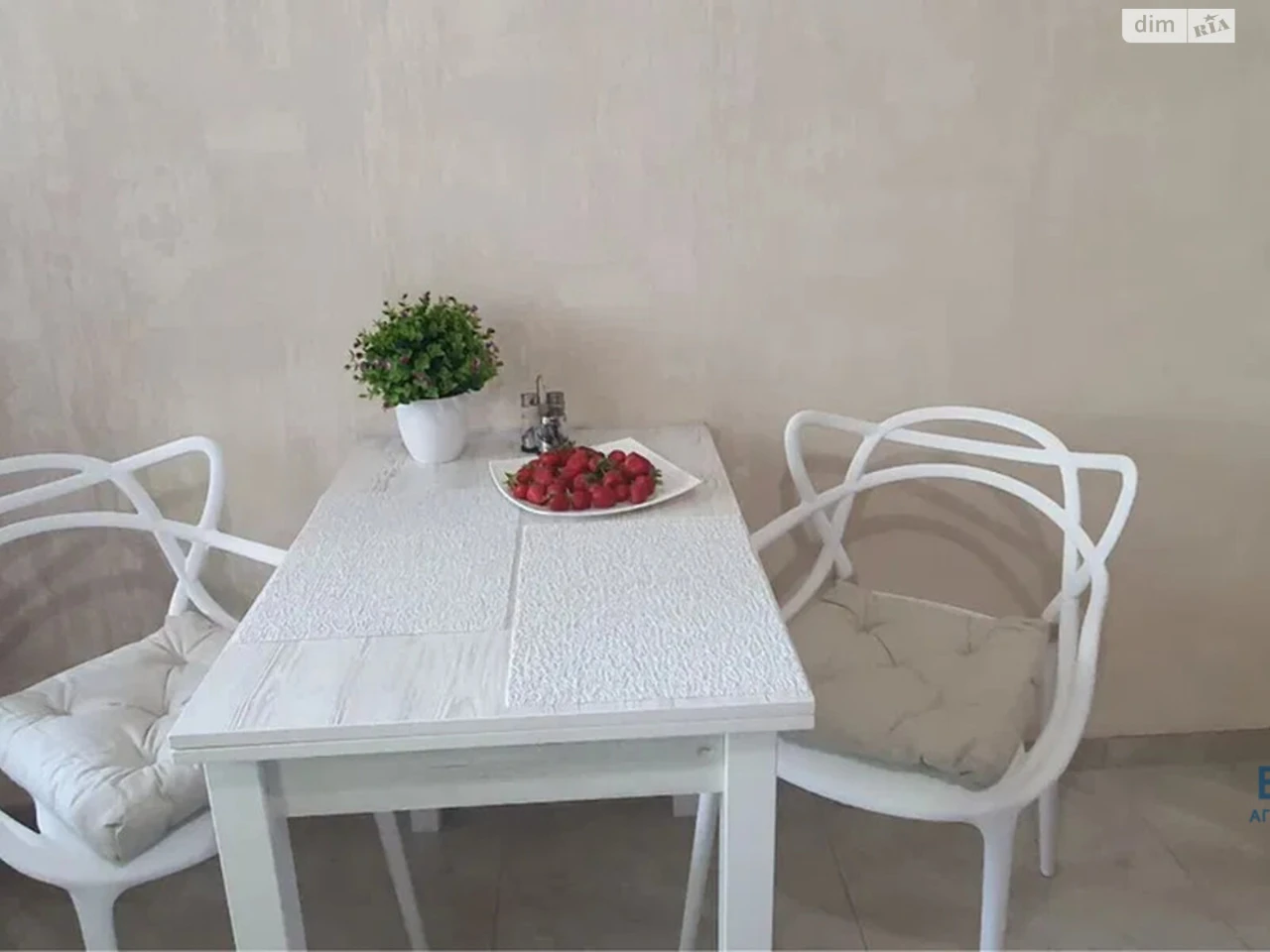Long-Term Rental Apartment, Poznyaki