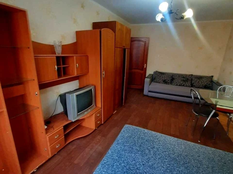 Квартира. Киев, Дністерская улица