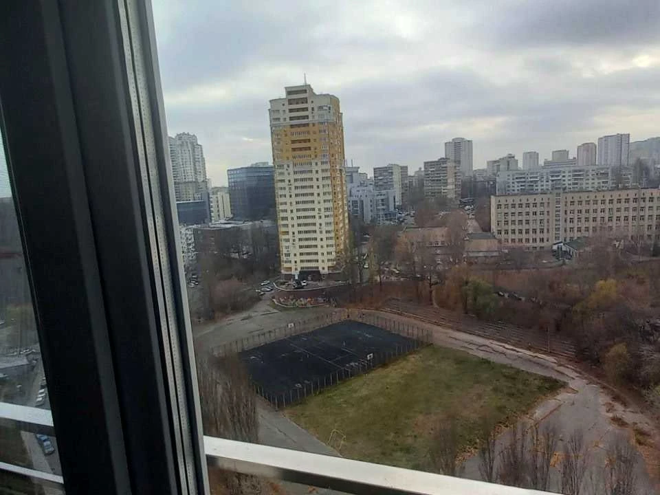 Квартира. Київ, Митрополита Василя Липківського вул.