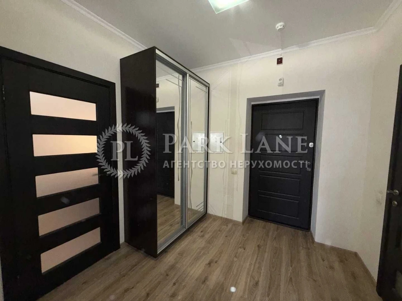 Sale of 1-room apartment, Glushkova Akademika Prospect, 9b, Holosiiv