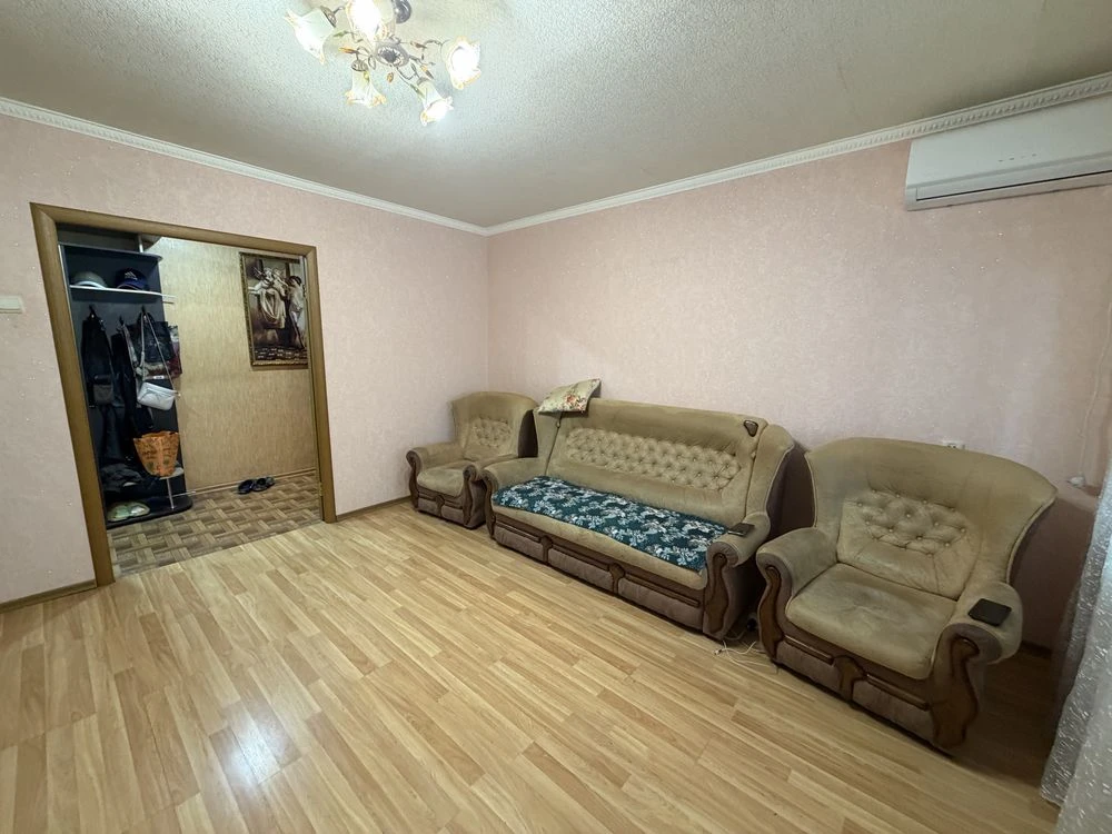 Sale of a 4-room apartment, Kosora, P. Kalnishevsky