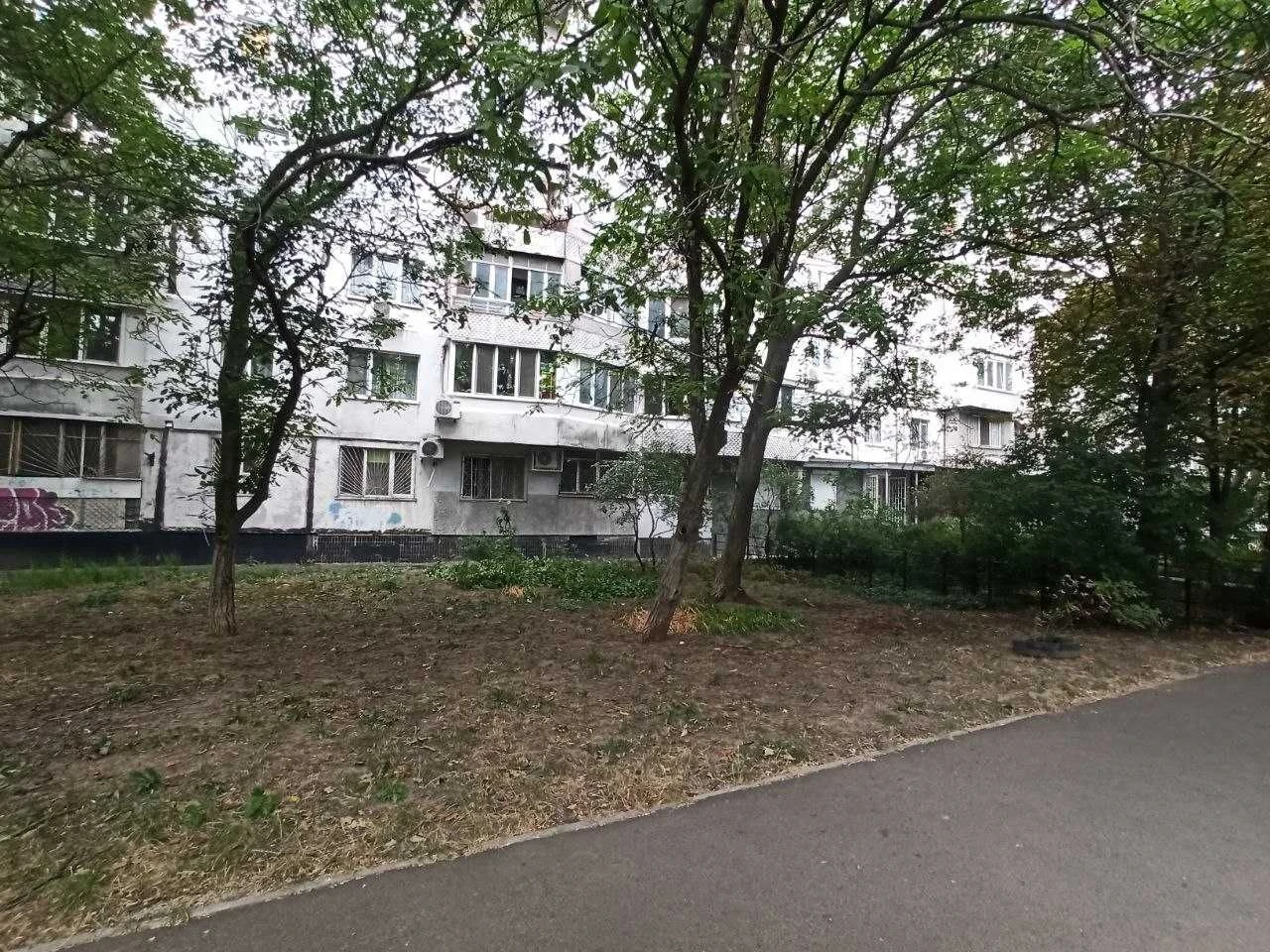 Commercial Apartment on Ilfa and Petrova Street, Levitan, Tair