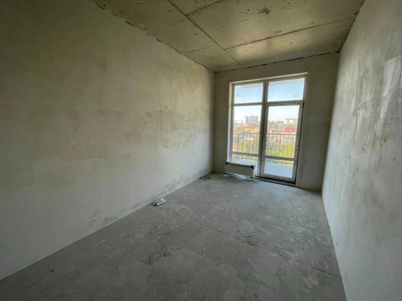Studio with minimum initial payment near the sea