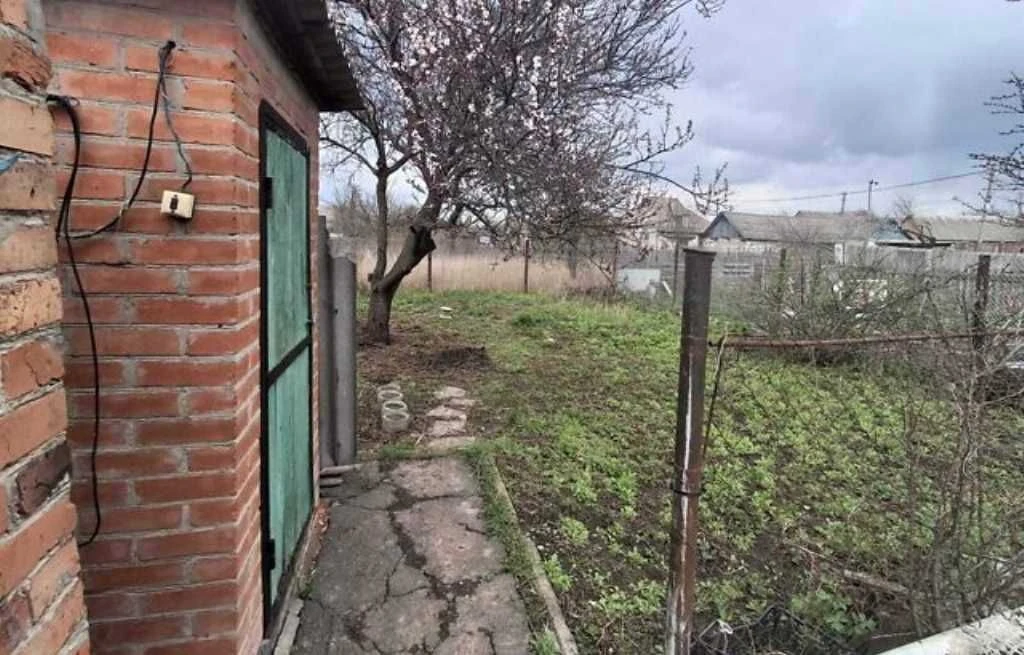 Частина будинку з окремим двором в передмісті Полтави !!