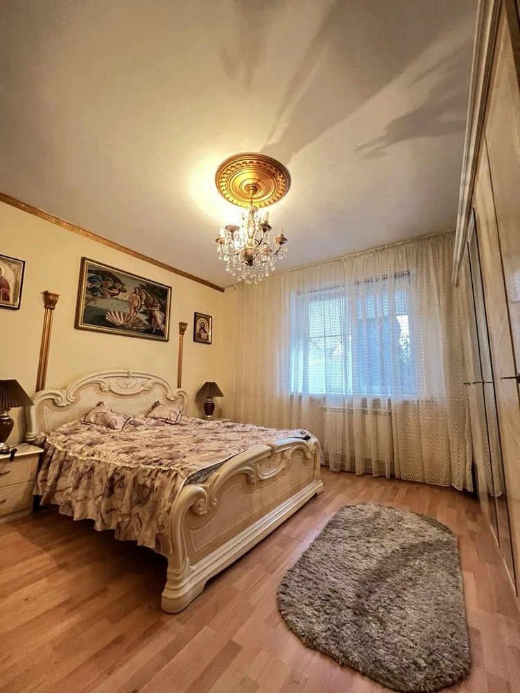 House for Sale, Gas, Two Floors, New District