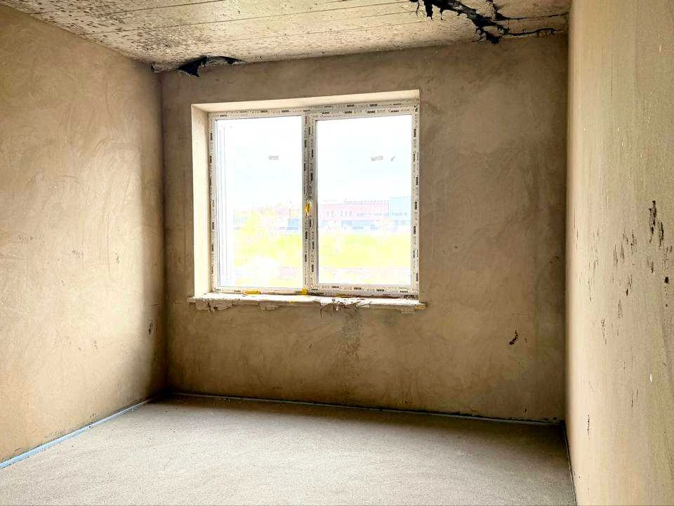 Apartment. Chernivtsi, Hlynna Street