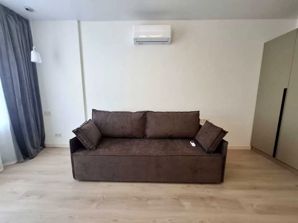 Apartment. Prince Roman Mstislavich Street, Kyiv