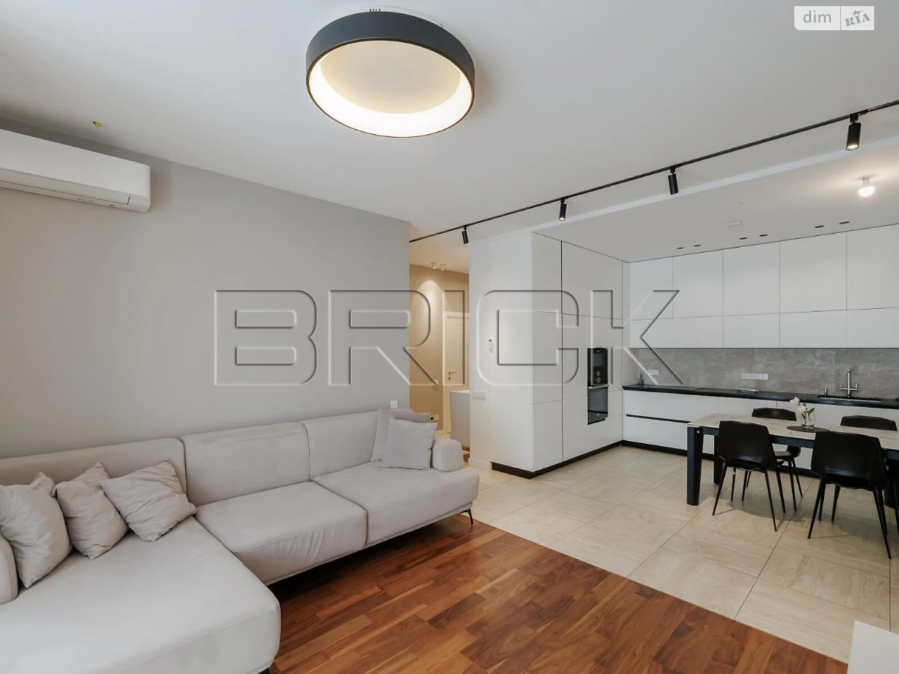 Long-Term Rental Apartment, Chorna Hora