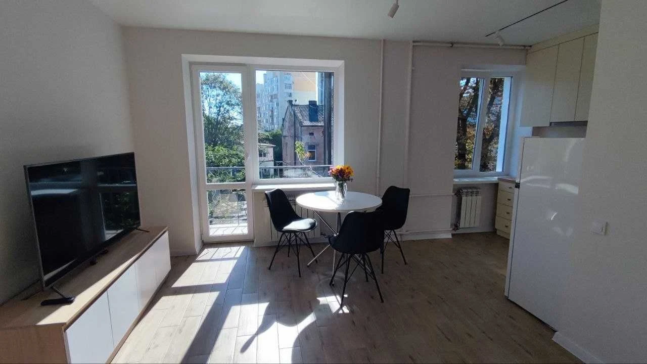 Sale of a wonderful apartment in the city center on Шевchenko Street