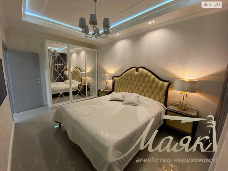 Sale of Apartment, Left Bank Area