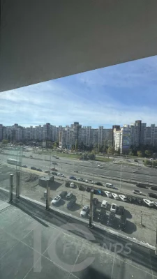 1-на квартира в ЖК Метрополіс 8 поверх низька секція з балко