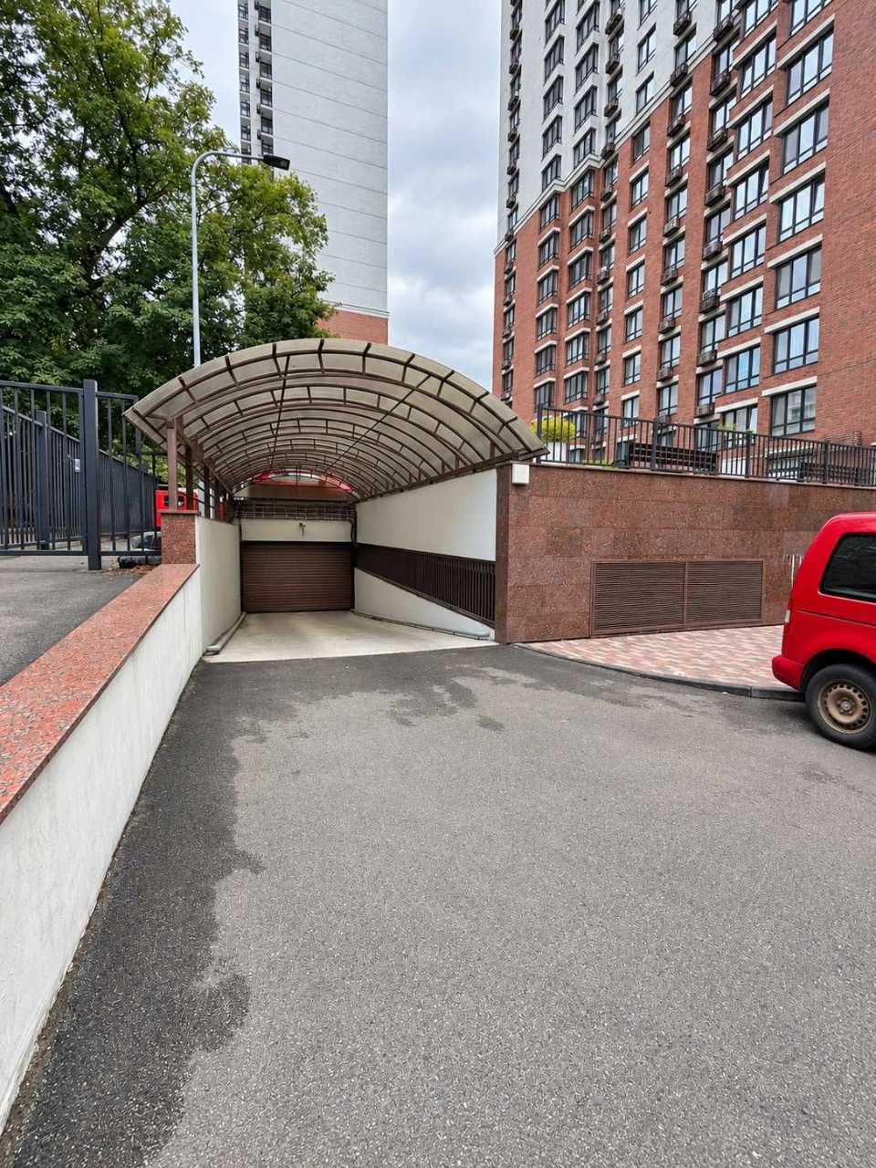 Продажа 2-комнатной квартиры на ул. Соломьянская 20-В