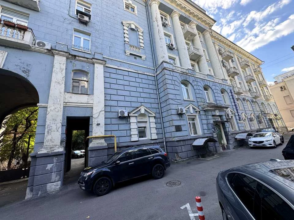 Квартира. Київ, вулиця Богдана Хмельницького