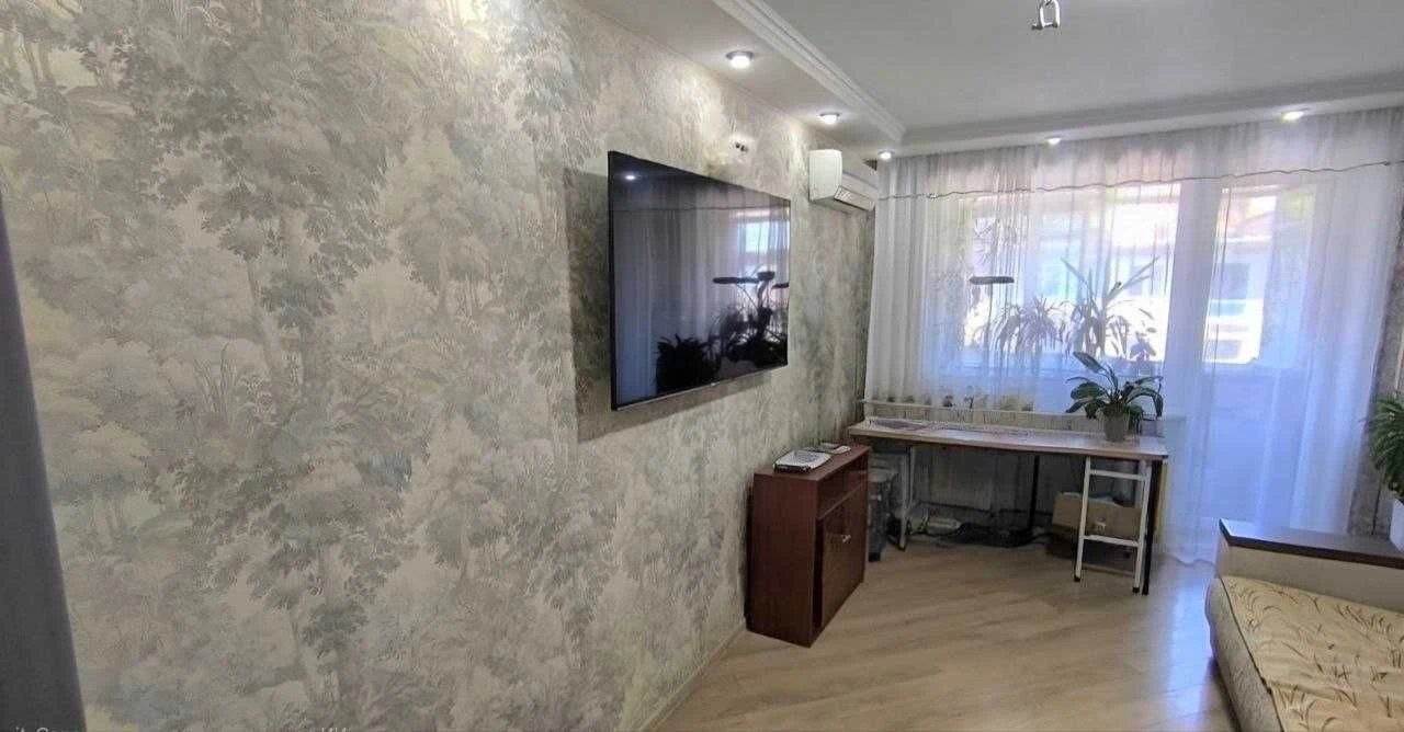 Продаж! 2-кімнатна квартира біля парку. Примор